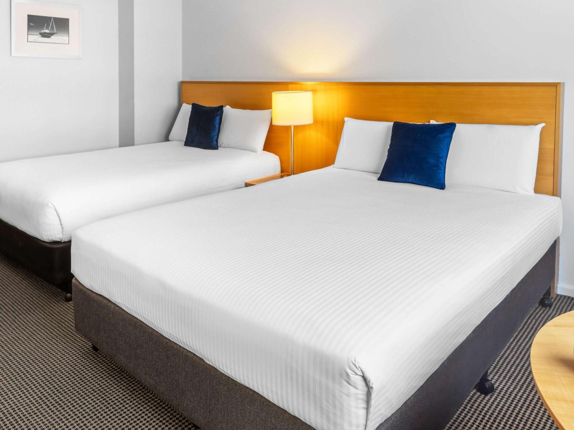 Novotel Perth Langley Eksteriør bilde