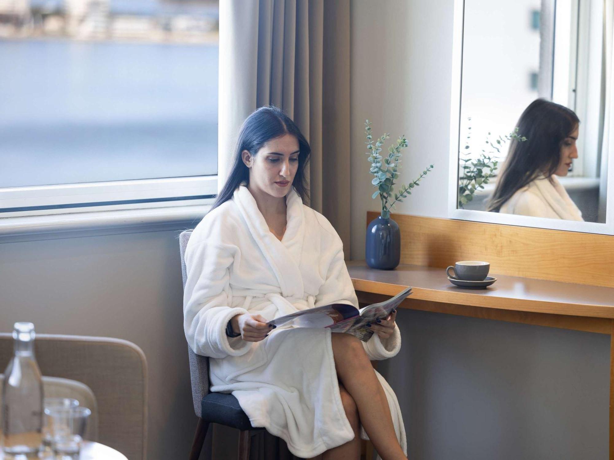 Novotel Perth Langley Eksteriør bilde