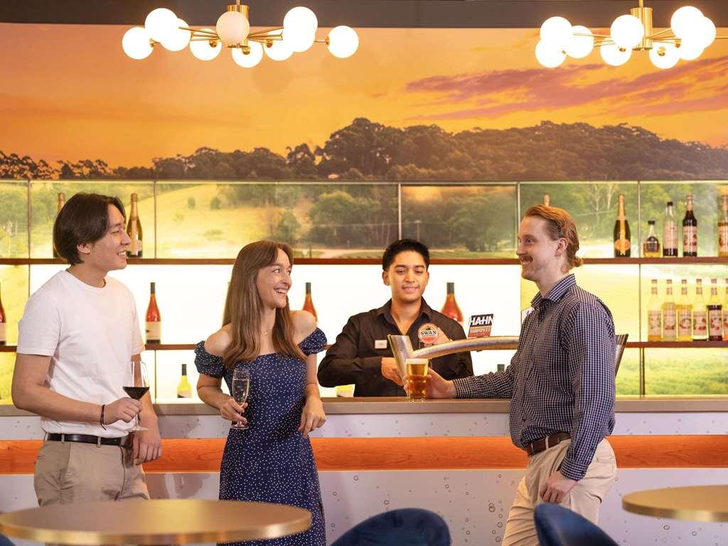 Novotel Perth Langley Eksteriør bilde